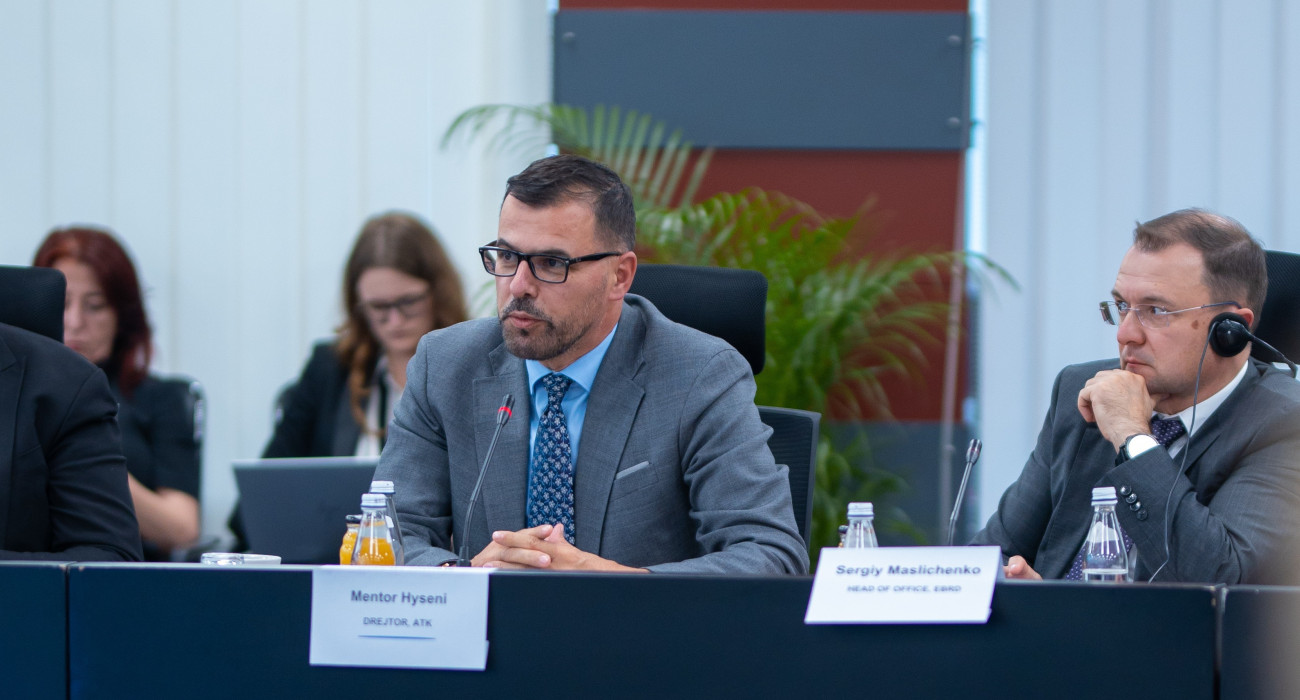 U mbajt takimi i rregullt i Këshillit