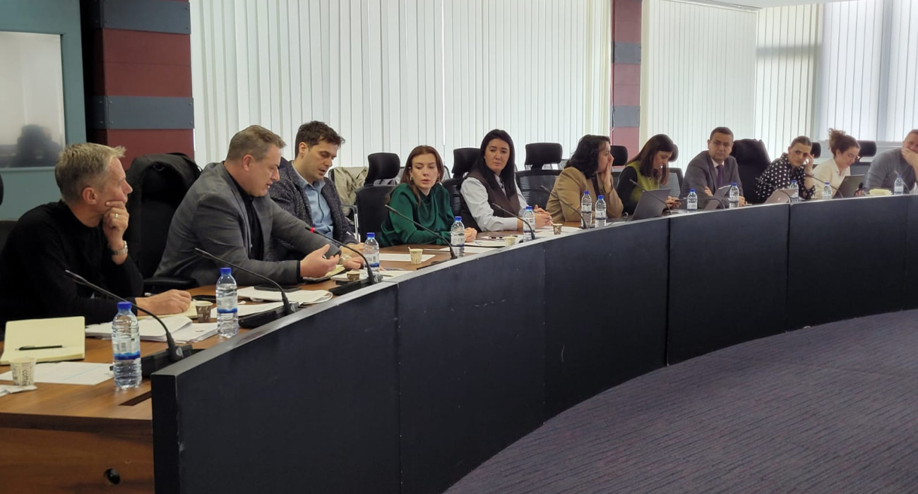 Diskutim lidhur me procedurën për shfrytëzimin e pronës publike