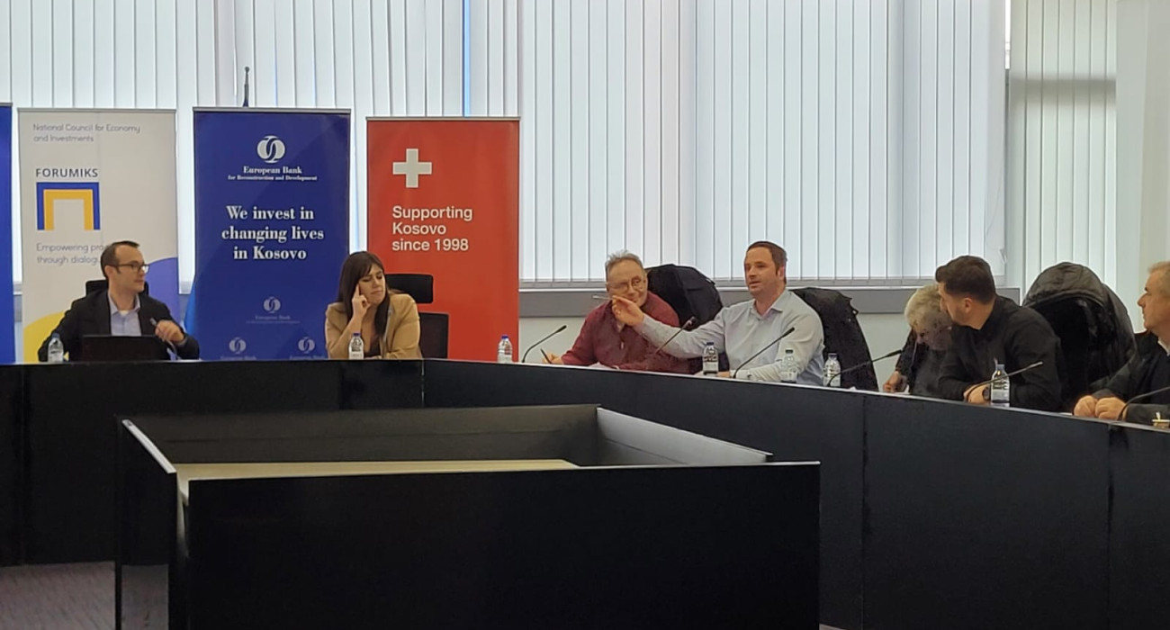 Diskutim lidhur me procedurën për shfrytëzimin e pronës publike