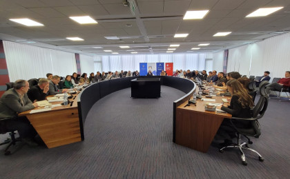 Discussion on the procedure for obtaining the right to use public property