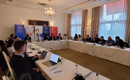 Përmbushja e Standardeve të Tregjeve Ndërkombëtare: Sfidat e Eksportit dhe Përmirësimi i Performancës Energjetike